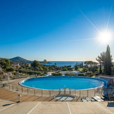 Appartement Village Cap Esterel - L'esquinade-111 By Interhome