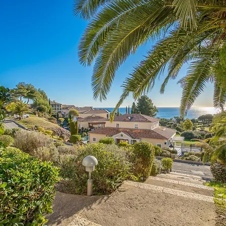 Lägenhet Village Cap Esterel - L'esquinade-111 By Interhome *