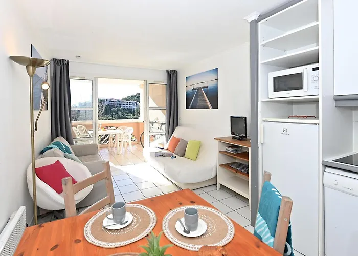 Village Cap Esterel - L'esquinade-111 By Interhome