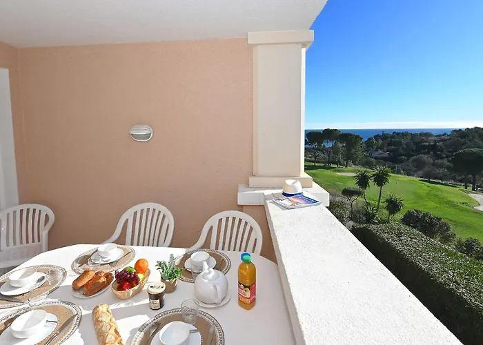 Apartamento Village Cap Esterel - L'esquinade-111 By Interhome *